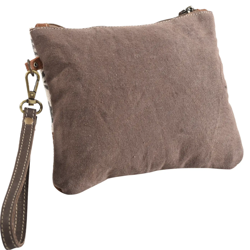 Tabby Pouch
